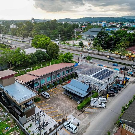Tobedzz Hotel Ranong Dış mekan fotoğraf