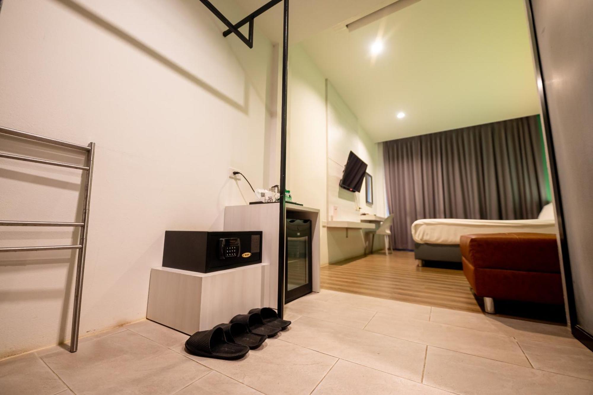 Tobedzz Hotel Ranong Dış mekan fotoğraf