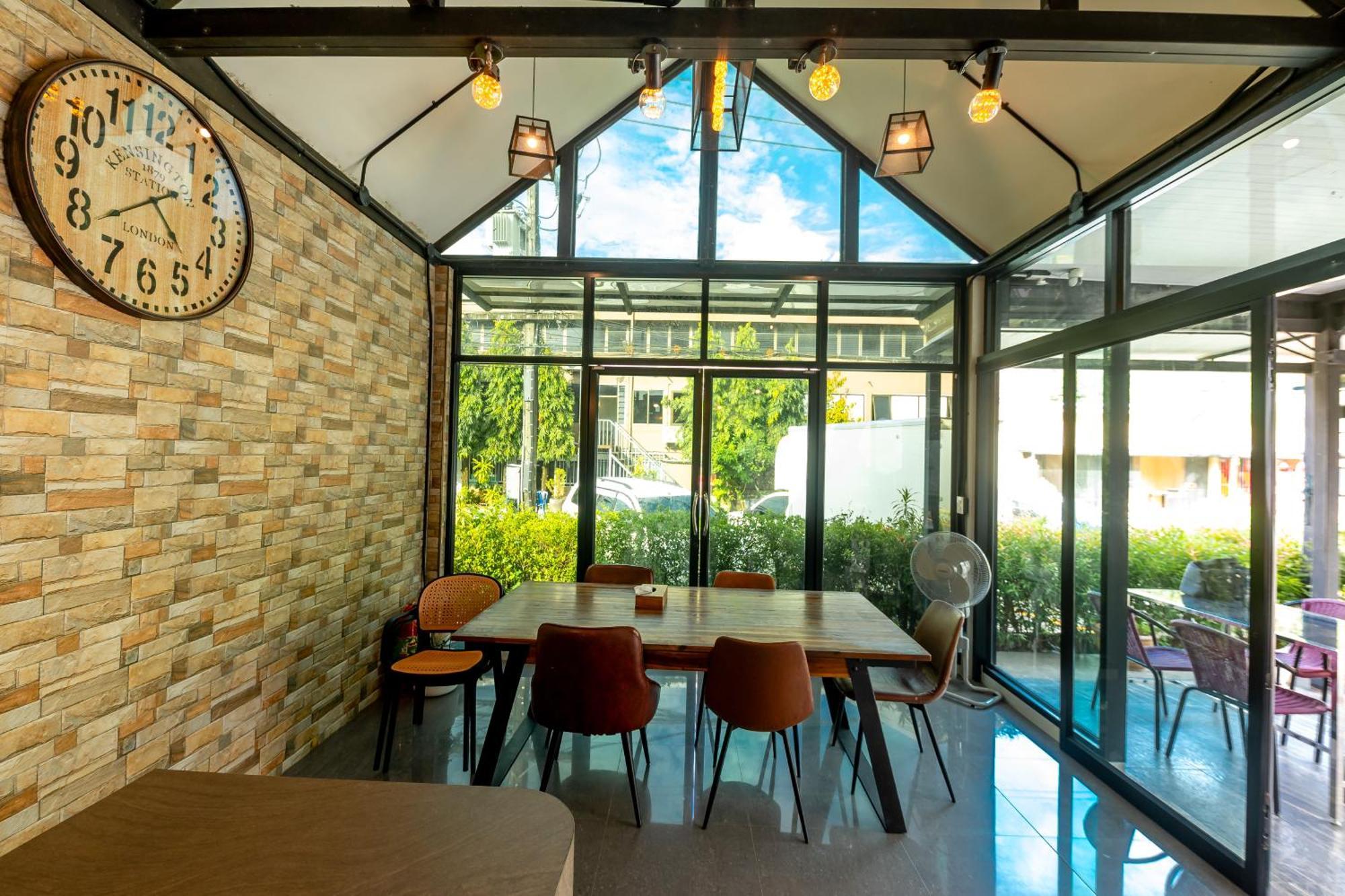 Tobedzz Hotel Ranong Dış mekan fotoğraf